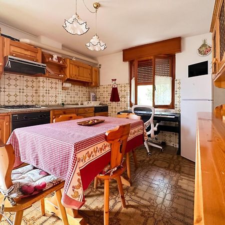La Casetta Di Giorgia Фенис Экстерьер фото